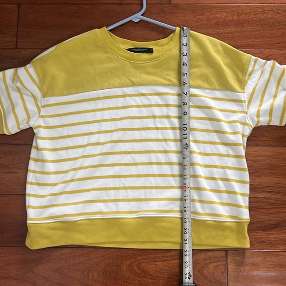 ANDREW MARC NEW YORK Yellow Mixed Stripe Oversized Sweatshirt Short Sleeve Med - Picture 8 of 8